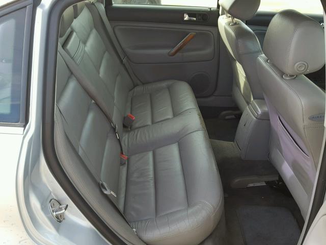WVWTH63B41P201124 - 2001 VOLKSWAGEN PASSAT GLX 银色 照片 6