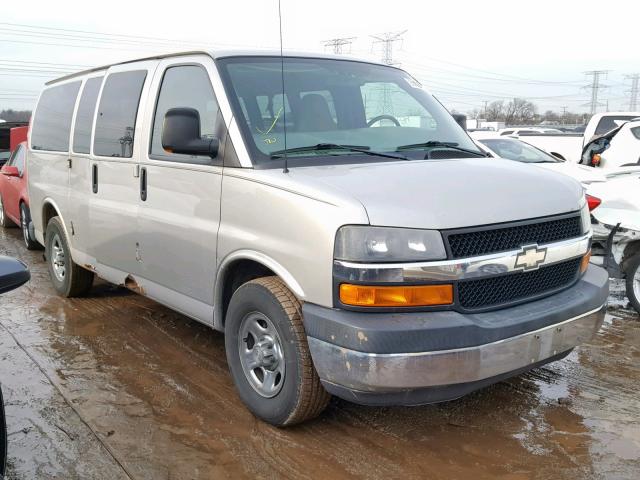 1GNFG15Z271199549 - 2007 CHEVROLET EXPRESS G1 GRAY photo 1