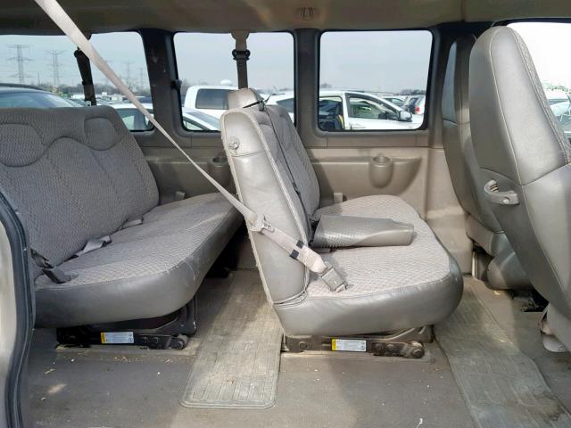 1GNFG15Z271199549 - 2007 CHEVROLET EXPRESS G1 GRAY photo 6