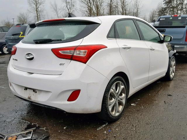 KMHD35LH4EU162331 - 2014 HYUNDAI ELANTRA GT WHITE photo 4