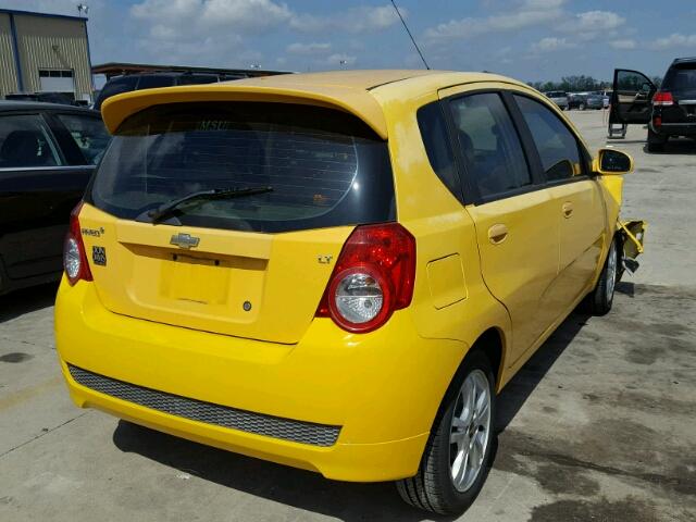 KL1TG6DE4BB121307 - 2011 CHEVROLET AVEO LT YELLOW photo 4