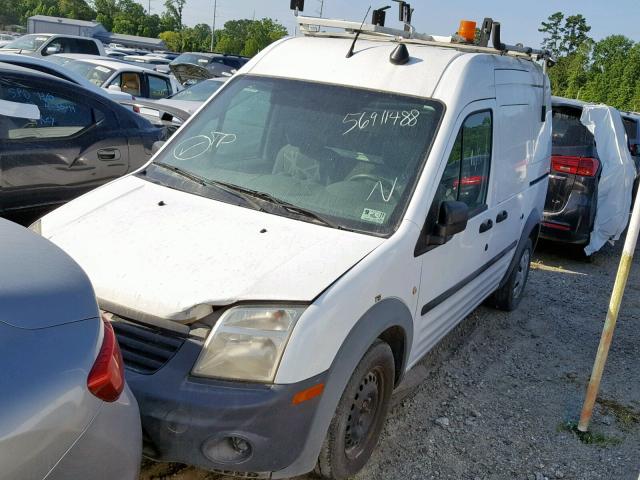 NM0LS7AN2AT006440 - 2010 FORD TRANSIT CO WHITE photo 2