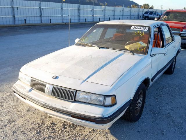 2G3AM54N8L2337871 - 1990 OLDSMOBILE CUTLASS CI WHITE photo 2