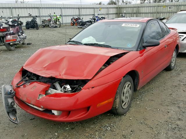 1G8ZP1289YZ178910 - 2000 SATURN SC1 RED photo 2