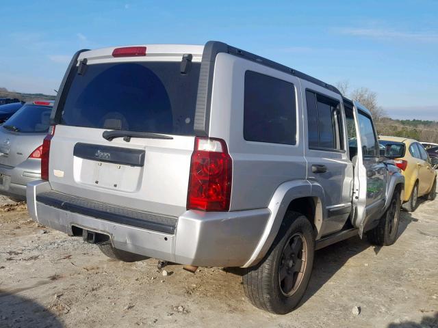 1J8HH48N26C203510 - 2006 JEEP COMMANDER GRAY photo 4