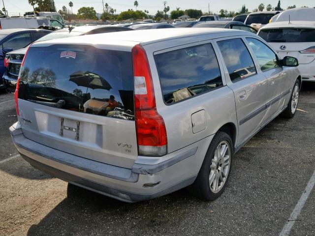 YV1SW53D411124376 - 2001 VOLVO V70 T5 TUR SILVER photo 4