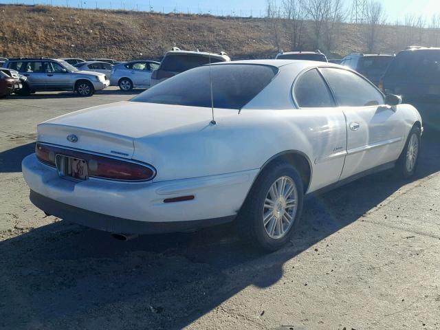 1G4GD2213V4704483 - 1997 BUICK RIVIERA WHITE photo 4