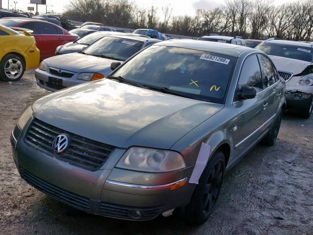 WVWRH63B73P282407 - 2003 VOLKSWAGEN PASSAT GLX GREEN photo 2