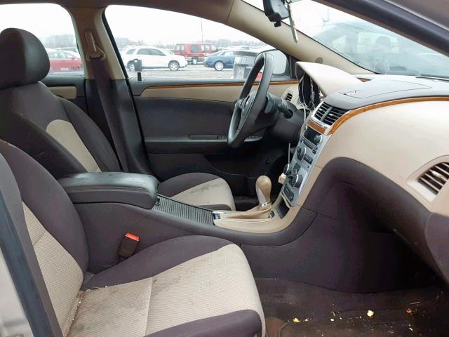 1G1ZC5EB0AF119454 - 2010 CHEVROLET MALIBU 1LT 金色 照片 5