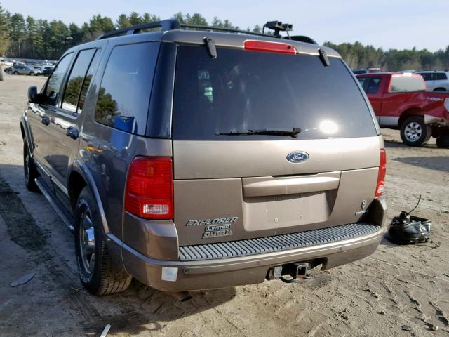 1FMZU75W72UD17637 - 2002 FORD EXPLORER L BROWN photo 3