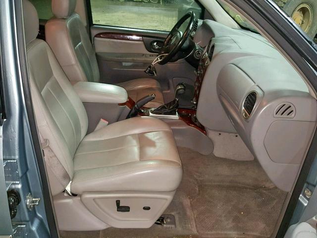 1GKDT13S462288165 - 2006 GMC ENVOY SILVER photo 5