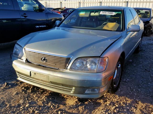 JT8BH28F6W0139210 - 1998 LEXUS LS 400 GREEN photo 2