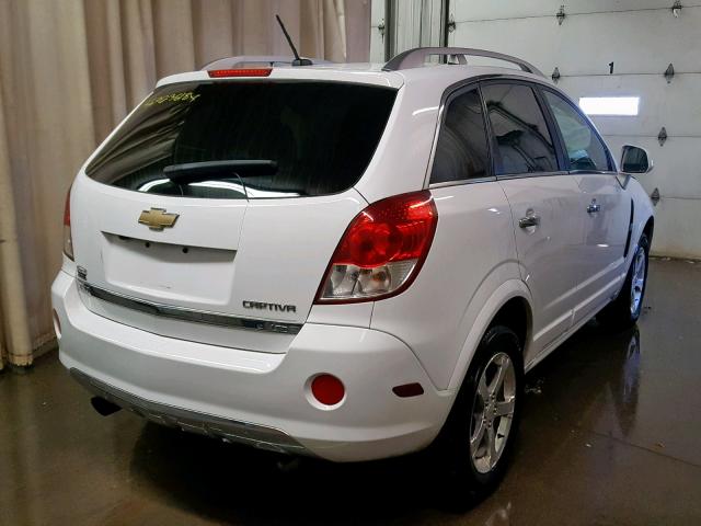 3GNFL4E50CS586247 - 2012 CHEVROLET CAPTIVA SP WHITE photo 4