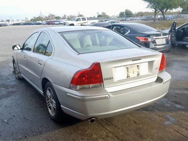 YV1RS592862545826 - 2006 VOLVO S60 2.5T SILVER photo 3