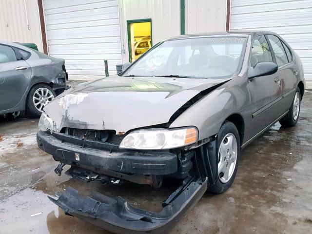 1N4DL01D2YC194332 - 2000 NISSAN ALTIMA XE TAN photo 2