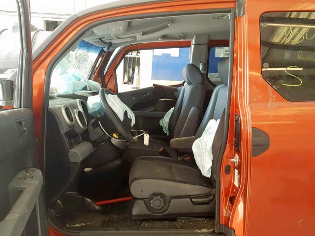 5J6YH28664L017819 - 2004 HONDA ELEMENT EX ORANGE photo 5