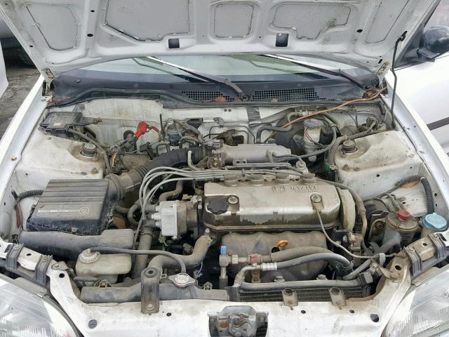 1HGEG8642RL052611 - 1994 HONDA CIVIC DX WHITE photo 7