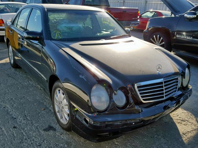 WDBJF65J81B278575 - 2001 MERCEDES-BENZ E 320 BLACK photo 1