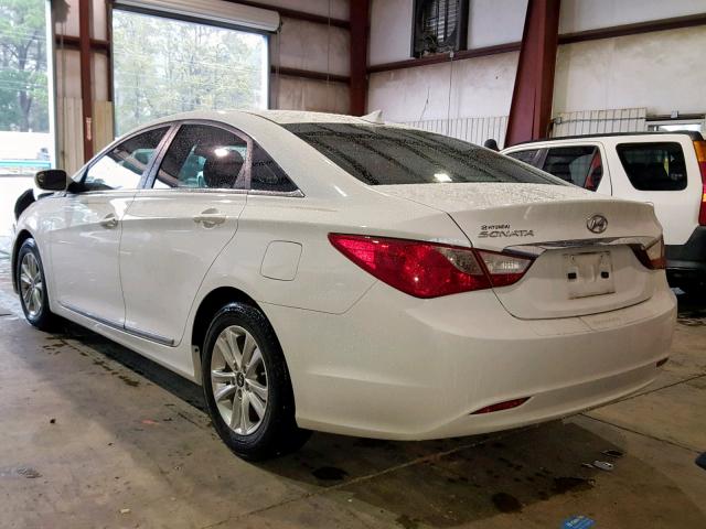 5NPEB4AC5DH556488 - 2013 HYUNDAI SONATA GLS WHITE photo 3