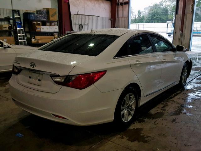 5NPEB4AC5DH556488 - 2013 HYUNDAI SONATA GLS WHITE photo 4