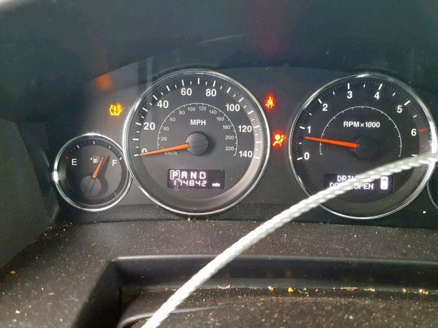 1J8HG48K78C166434 - 2008 JEEP COMMANDER GRAY photo 8