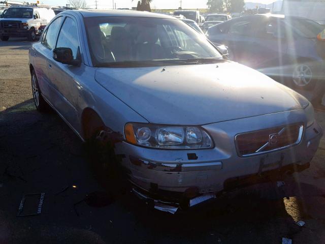 YV1RS592372614004 - 2007 VOLVO S60 2.5T SILVER photo 1