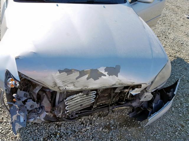 JTHBD182410024665 - 2001 LEXUS IS 300 SILVER photo 7