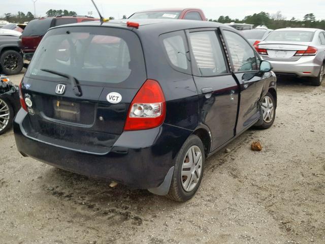 JHMGD37468S065625 - 2008 HONDA FIT BLACK photo 4