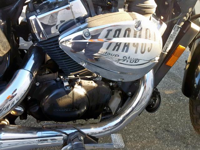 JH2RC5810DK300499 - 2013 HONDA VT750 S 黑色 照片 7