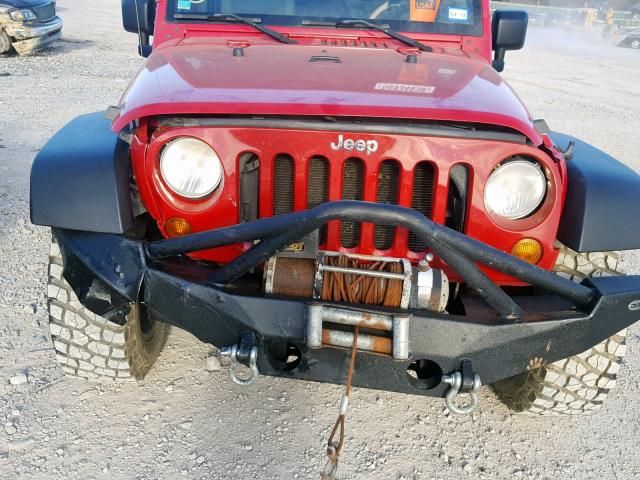 1J4GA39107L161993 - 2007 JEEP WRANGLER X RED photo 9