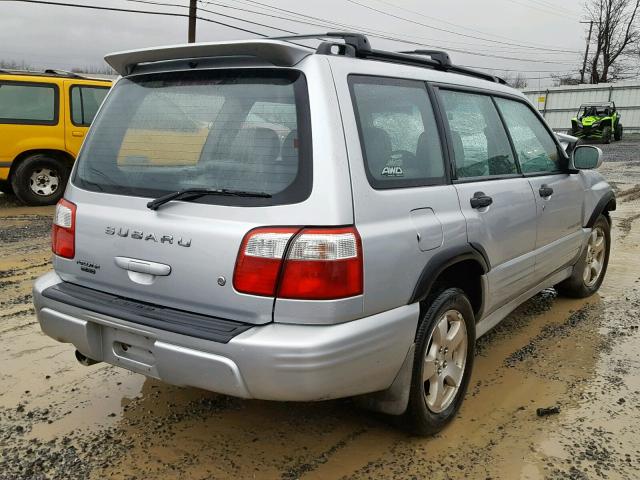 JF1SF65602H700859 - 2002 SUBARU FORESTER S Արծաթագույն լուսանկար 4