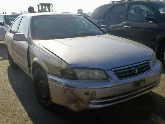 4T1BG22K3YU975011 - 2000 TOYOTA CAMRY CE BEIGE photo 1