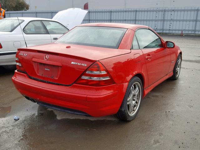 WDBKK66F32F261428 - 2002 MERCEDES-BENZ SLK 32 AMG RED photo 4