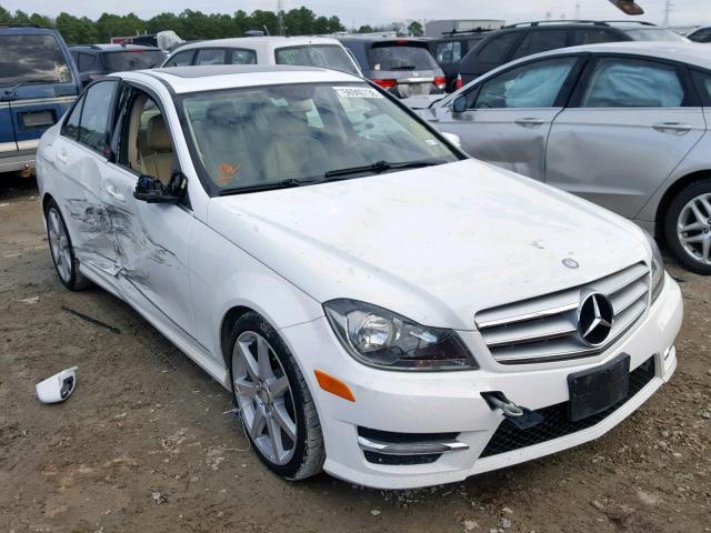 WDDGF4HB0DR271254 - 2013 MERCEDES-BENZ C 250 WHITE photo 1