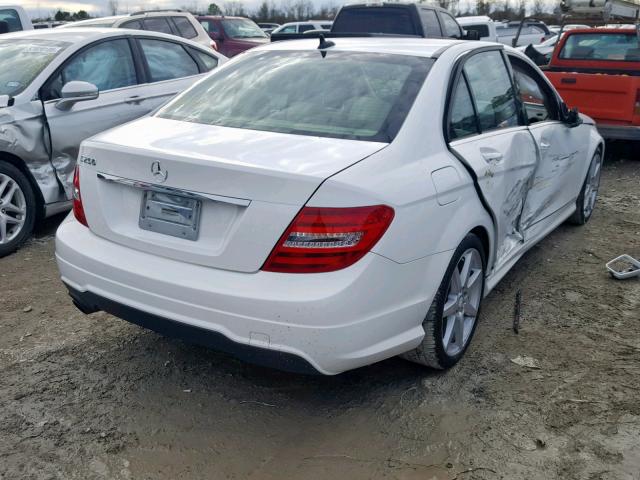 WDDGF4HB0DR271254 - 2013 MERCEDES-BENZ C 250 WHITE photo 4