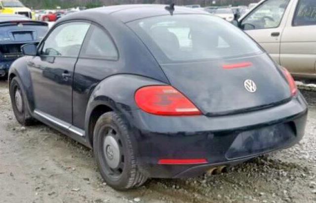 3VWJ07AT5EM646335 - 2014 VOLKSWAGEN BEETLE BLACK photo 3