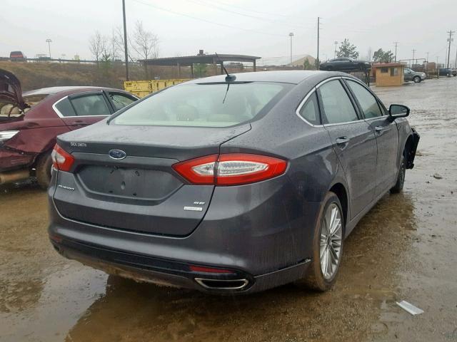 3FA6P0H91FR142445 - 2015 FORD FUSION SE CHARCOAL photo 4