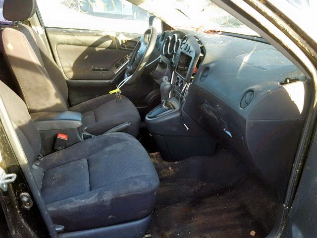 5Y2SM63895Z400076 - 2005 PONTIAC VIBE BLACK photo 5