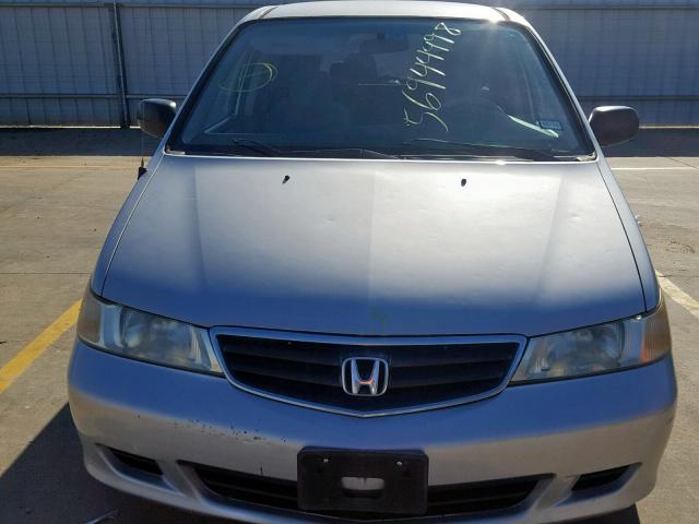 5FNRL18584B125629 - 2004 HONDA ODYSSEY LX SILVER photo 9