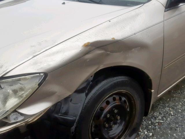 JTDBE32K163049709 - 2006 TOYOTA CAMRY LE GOLD photo 9