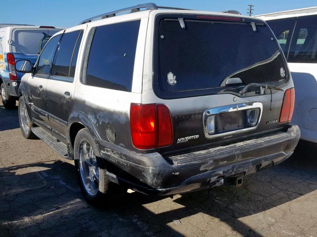 5LMEU27L1WLJ03563 - 1998 LINCOLN NAVIGATOR 白色 照片 3