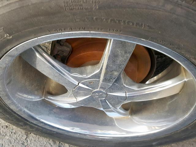 5LMEU27L1WLJ03563 - 1998 LINCOLN NAVIGATOR 白色 照片 9