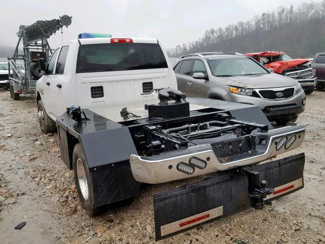 3C63RRGL4HG576311 - 2017 RAM 3500 ST WHITE photo 3