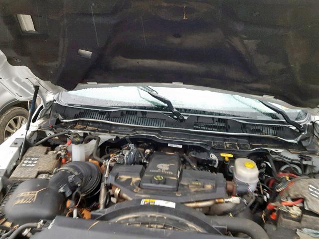 3C63RRGL4HG576311 - 2017 RAM 3500 ST WHITE photo 7