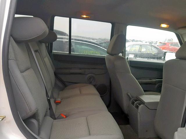 1J8HG48N26C141416 - 2006 JEEP COMMANDER Gümüş foto 6