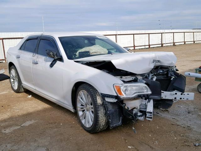 2C3CCAPTXCH273185 - 2012 CHRYSLER 300C LUXUR WHITE photo 1