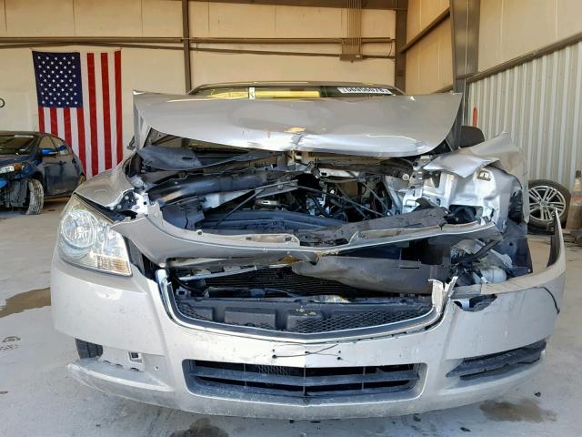1G1ZB5E0XCF193887 - 2012 CHEVROLET MALIBU LS 银色 照片 9