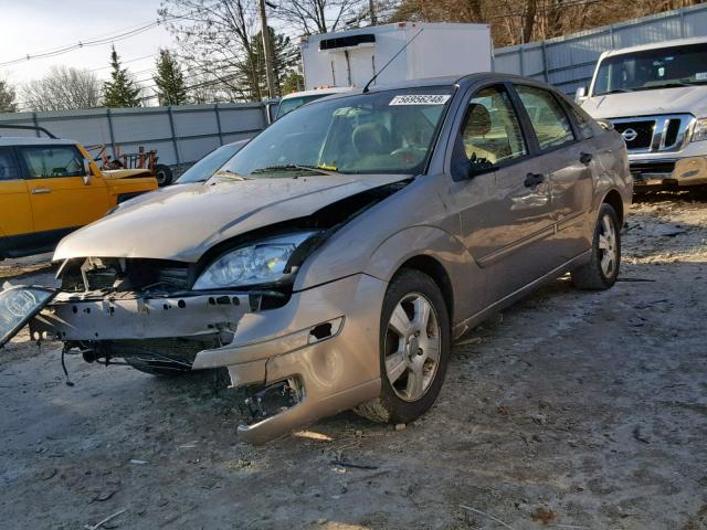 1FAFP34N15W231707 - 2005 FORD FOCUS ZX4 TAN photo 2