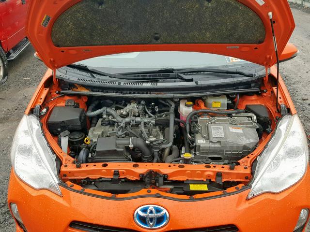 JTDKDTB37C1029645 - 2012 TOYOTA PRIUS C ORANGE photo 7