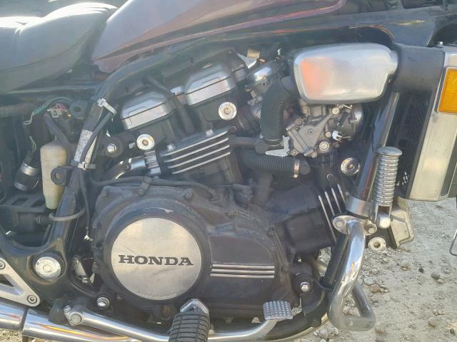 JH2RC0713DM110525 - 1983 HONDA VF750 C BLACK photo 7